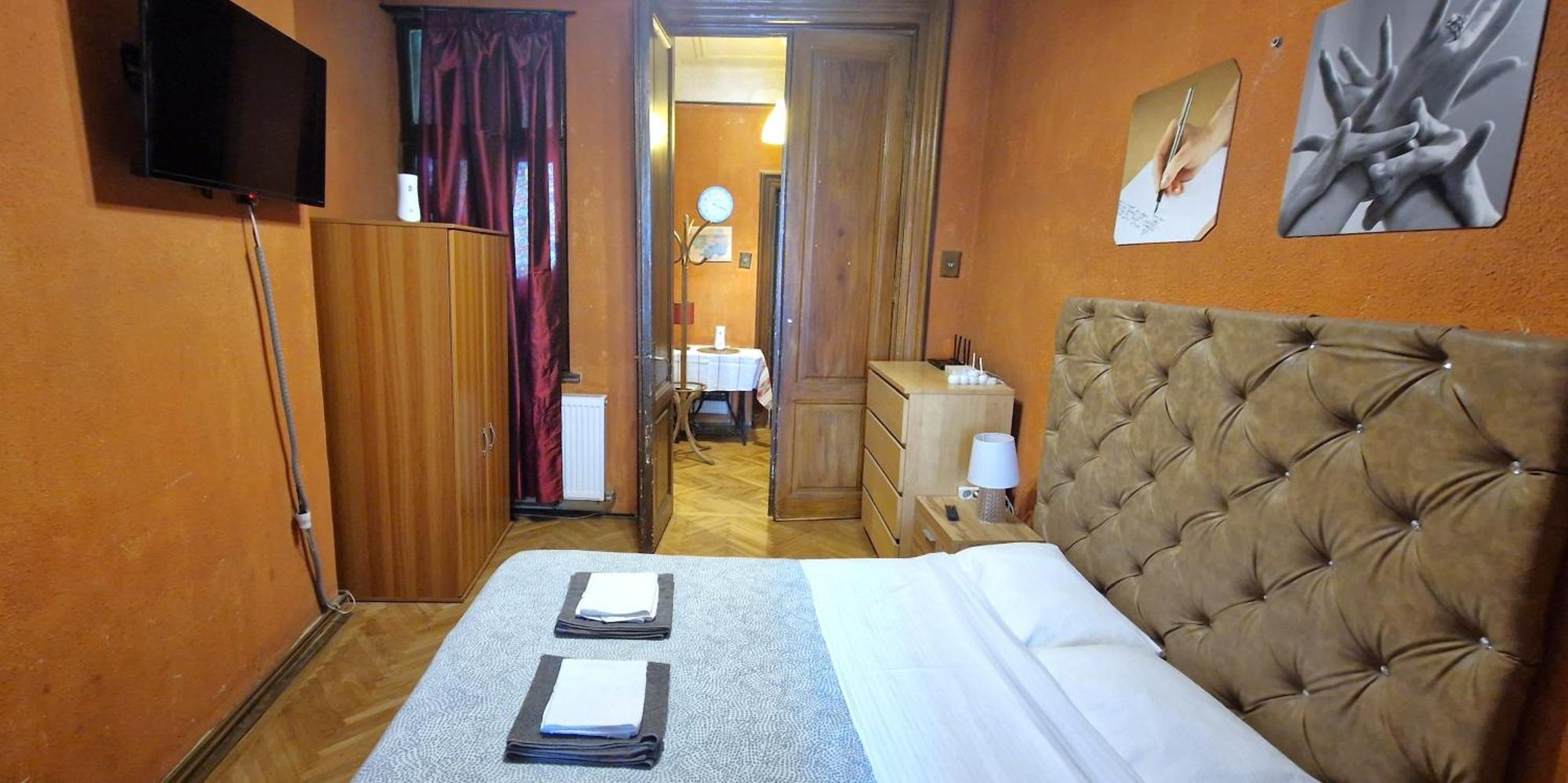 Apartment Domum Unirea, Across The Street Of Old Center Bucharest