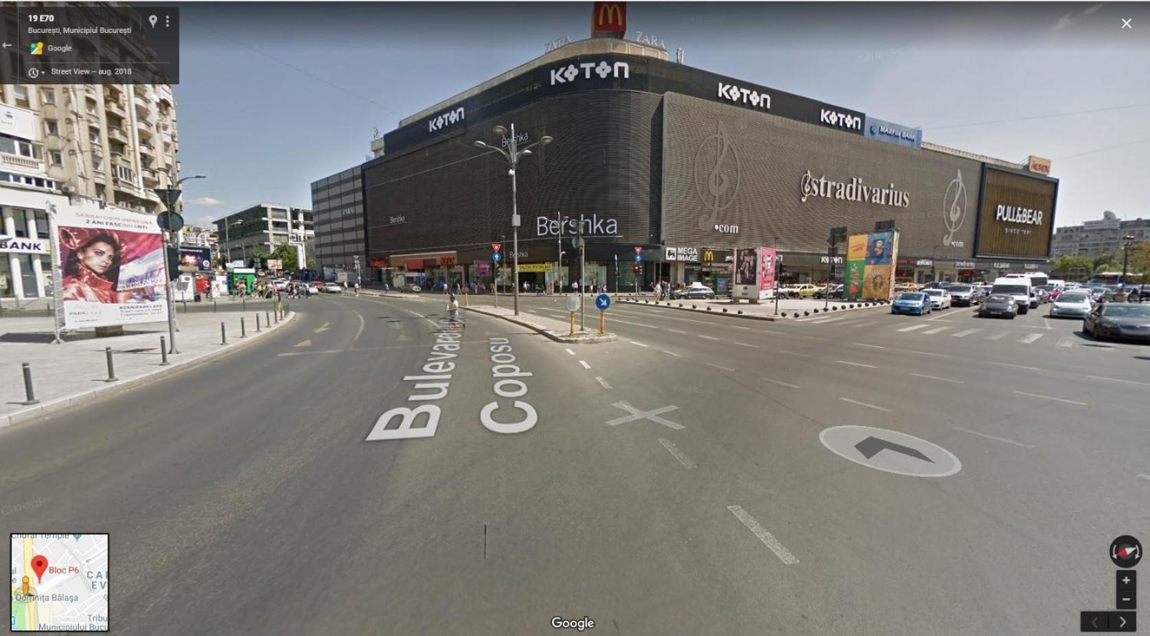 Domum Unirea, Across The Street Of Old Center * Bucarest